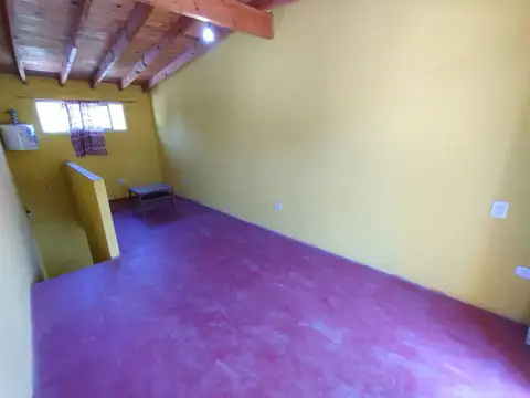 Depto Tipo Casa 2 ambientes con 1 baño