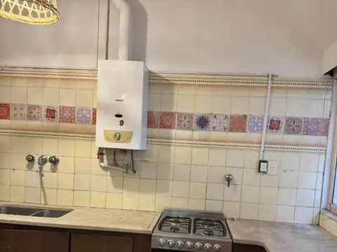 Depto Tipo Casa 4 ambientes con 2 baños