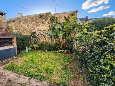 Triplex - casa en venta - Barrio cerrado Los Robles - Beccar - San Isidro