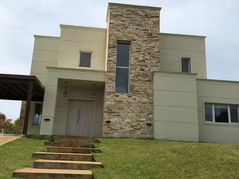 venta casa Barrio Senderos 3 - Costa Esmeralda