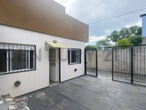 135 e/ 47 y 49 700, Piso 0