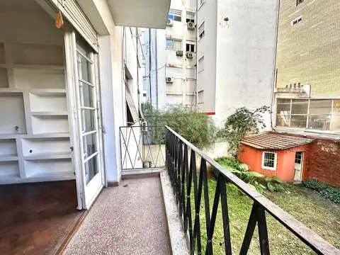 Olleros al 1800, Palermo