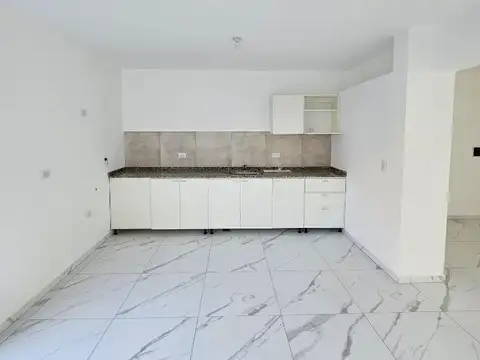 VENTA COLINAS MANANTIALES DUPLEX 3 DORMITORIOS 2 BAÑOS PATIO