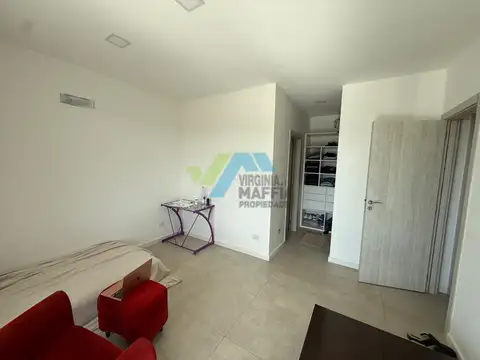 Casa 2 ambientes con 1 baño