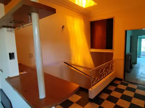 Depto Tipo Casa en Alquiler 60 años