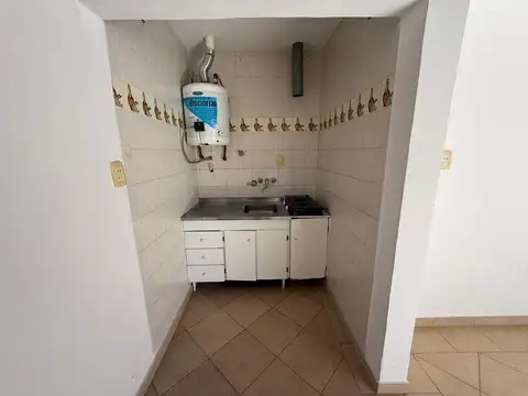 Depto Tipo Casa en Alquiler de 2 ambientes