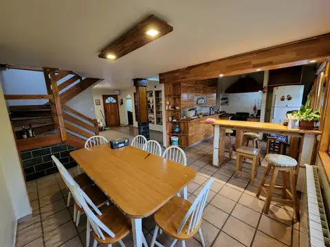 Venta casa 6 ambientes con jardín quincho en Casas del Sur Ushuaia