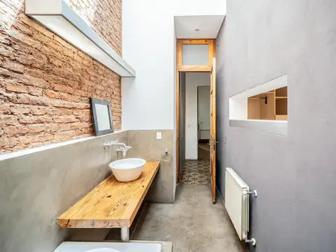 Depto Tipo Casa en Venta al Este