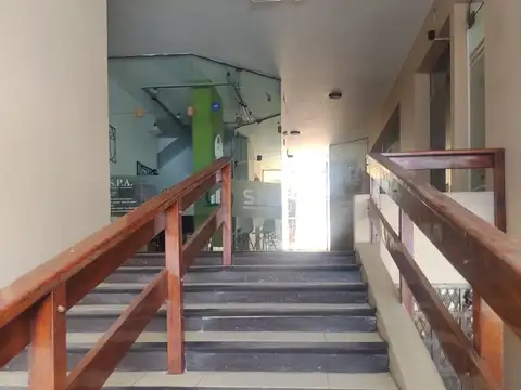 224 - CHIOZZA 2800, Piso 1