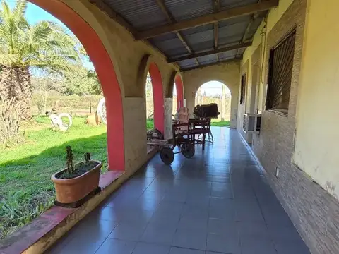 CASA DE CAMPO FRENTE A CANCHA DE POLO - 7 ESQUINAS