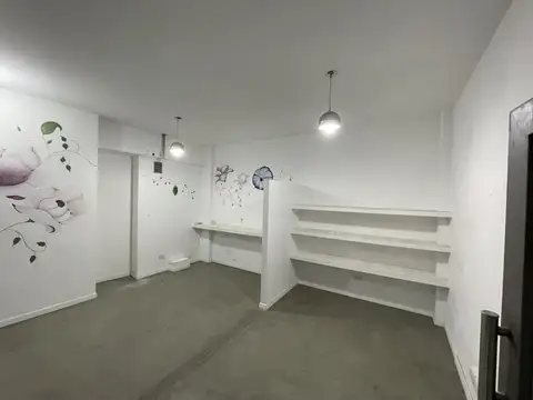 Local en Alquiler en Banfield, $ 350.000