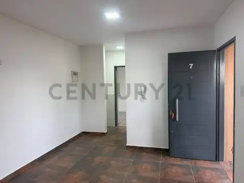 Departamento en Alquiler en Temperley, $ 650.000