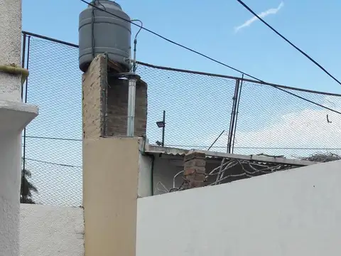 Depto Tipo Casa en Alquiler de 3 ambientes