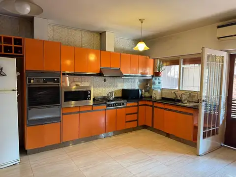 Casa en Venta en Castelar Norte, USD 180.000