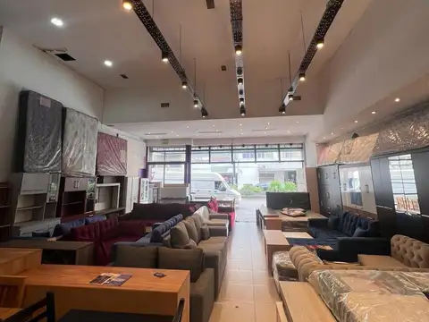 LOCAL EN VENTA - CENTRO LOMAS DE ZAMORA