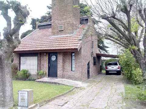 Casa en Venta con 1 cochera