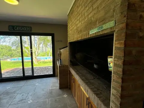 Casa 6 ambientes con 3 baños