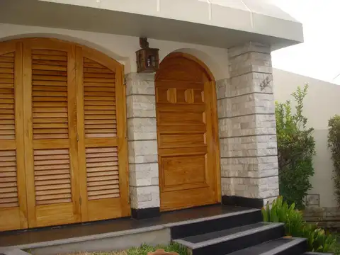 Casa en Venta en Lanús Oeste, USD 450.000