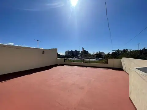 Depto Tipo Casa en Venta en Villa Celina, USD 89.500