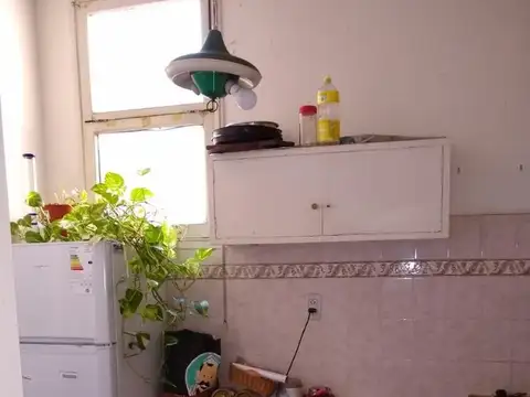 Departamento 2 amb amplios. Buena ubicación