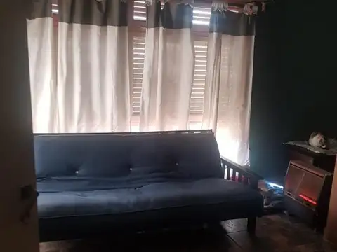 Depto Tipo Casa en Venta 50 años