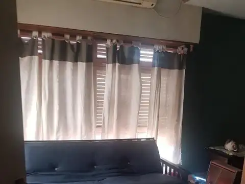 Depto Tipo Casa en Venta 50 años