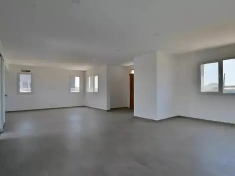 Casa en Alquiler en San Sebastian, USD 1.550