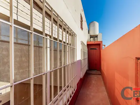 Galpon en Venta 8,66  mts Frente