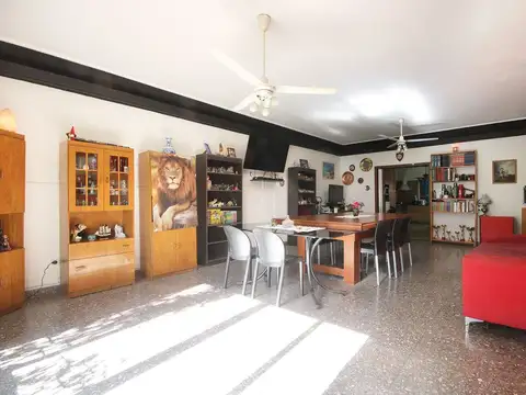 Casa en Venta en Monte Castro, USD 270.000