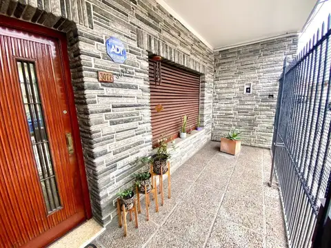 Casa en Venta en Lanús Oeste, USD 149.000