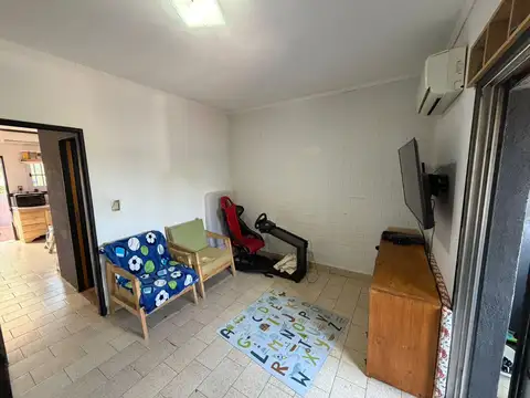 Depto Tipo Casa en Venta al Oeste