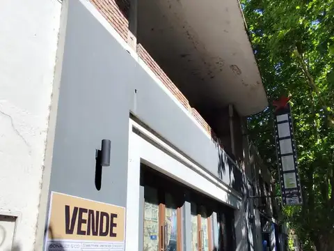 Intendente Suares e/ General Flores y 18 de Juilo