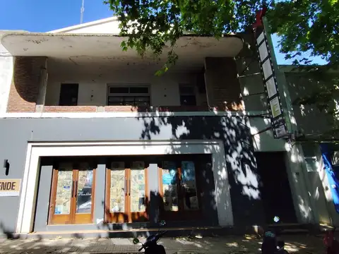 Intendente Suares e/ General Flores y 18 de Juilo