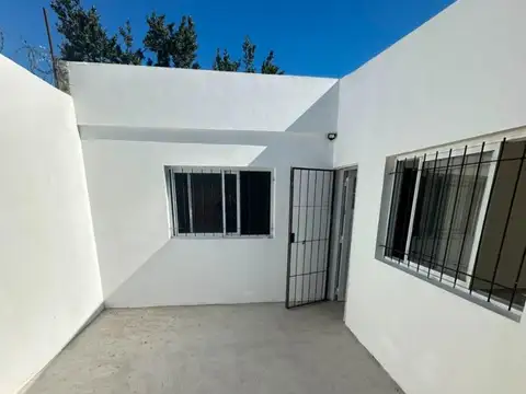 Casa de pasillo 2 dormitorios