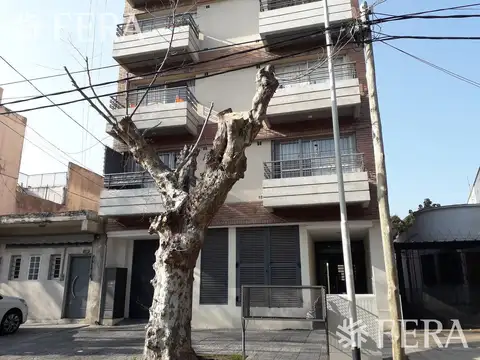 Alquiler de Departamento 2 ambientes con balcón en Wilde