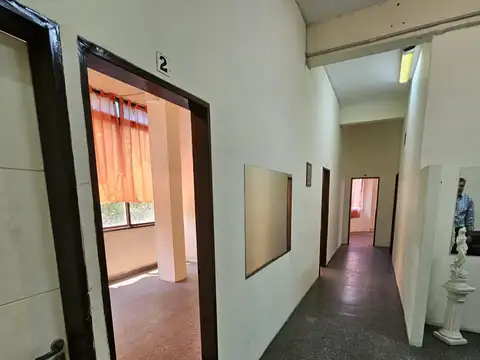 ESPACIOS USOS MULTIPLES DE 200m2