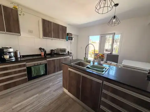 Depto Tipo Casa en Venta en Caballito, USD 230.000