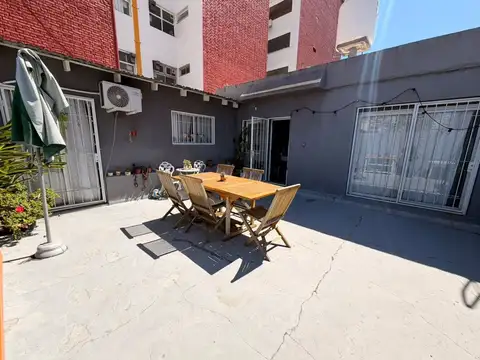 Depto Tipo Casa en Venta 46 años