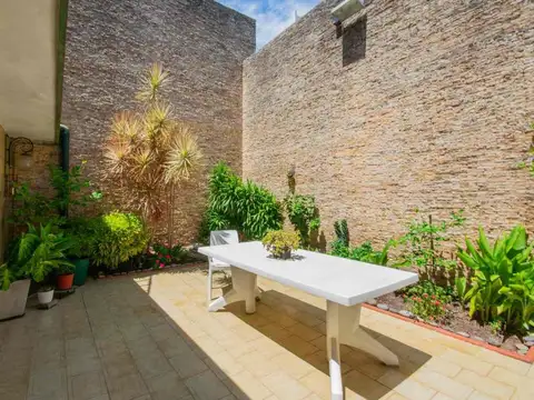 VENTA CASA 5 AMB. TERRAZA GARAJE VILLA DEL PARQUE