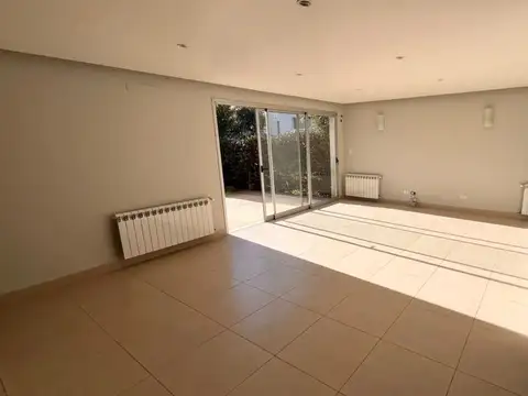 CASA EN VENTA APTA CRÉDITO