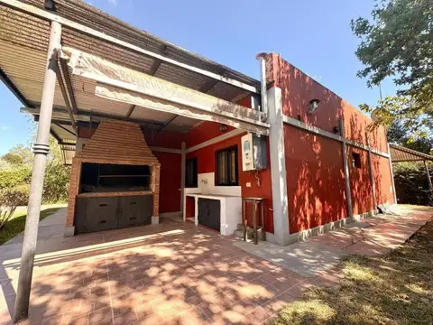 Casa en Venta con 1 cochera