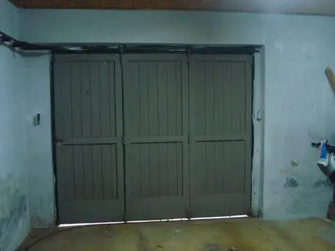 Casa en Venta en Adrogue, USD 120.000