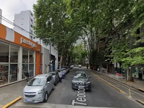 Teodoro García e/ 3 de Febrero y Avenida Cabildo