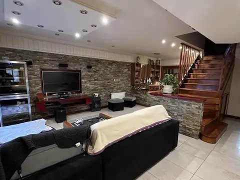 Casa en Venta de 4 dormitorios