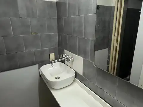 Azcuénaga 1100, Piso P.B.
