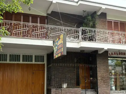 Salta al 800 Godoy Cruz