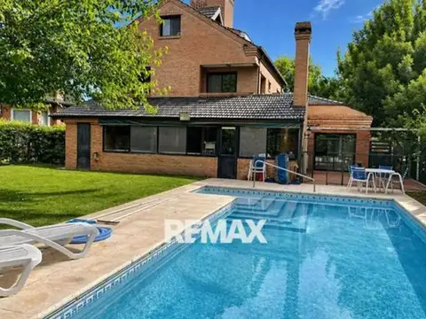 CASA VENTA 4 DORM, OFICINA DEPEND LA DELFINA PILAR