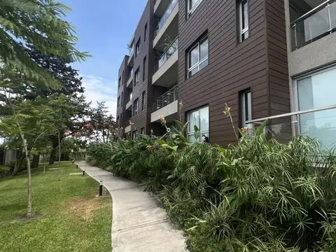 Departamento en Venta con 2 cocheras