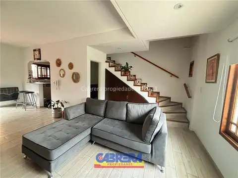 Depto Tipo Casa en Venta de 3 dormitorios