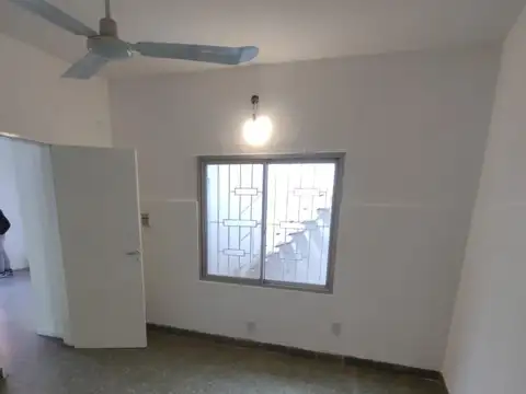 ALQUILER CASA 4 DORMITORIOS DOS PLANTAS